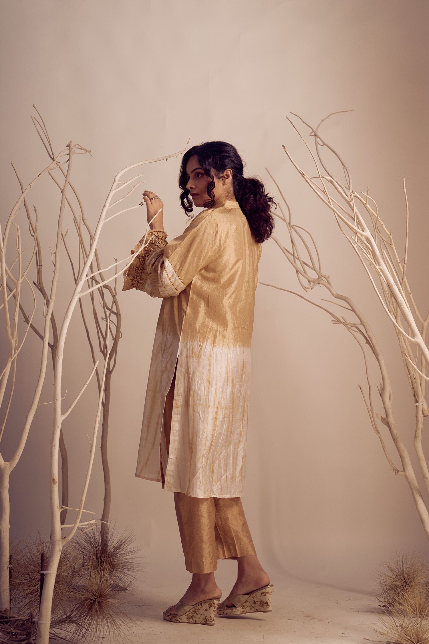 Chrisalis - Beige