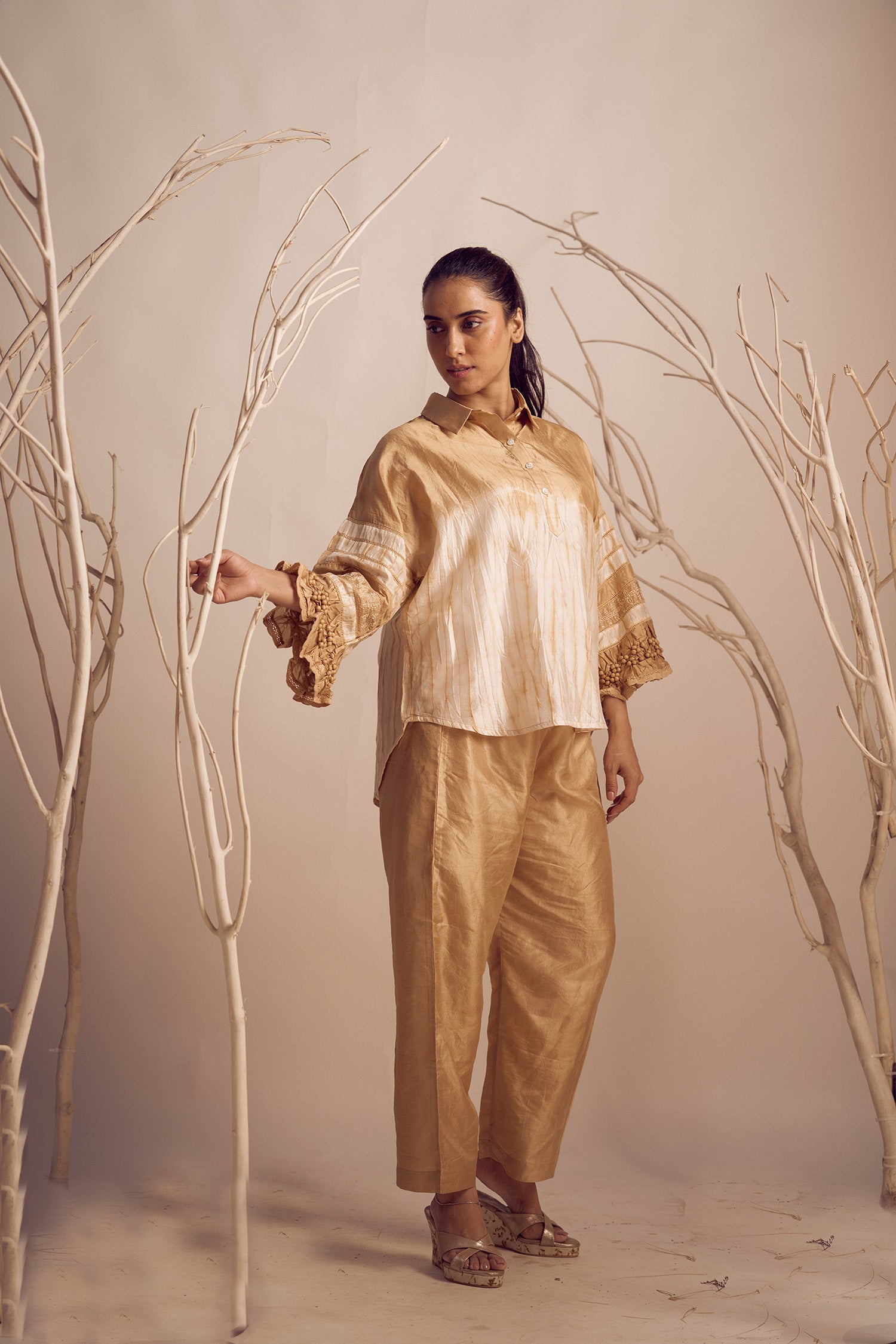 Butterfly - Beige
