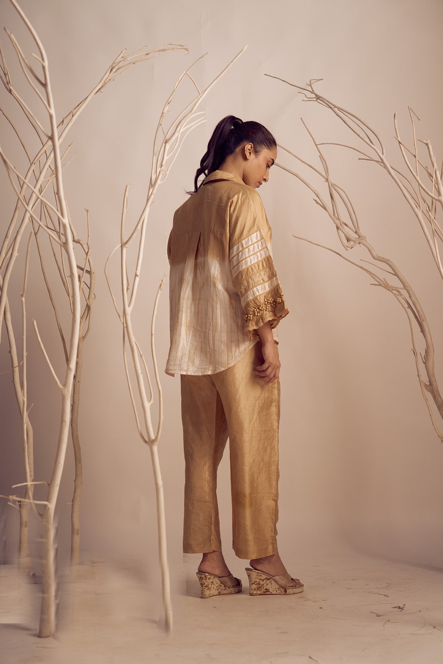 Butterfly - Beige